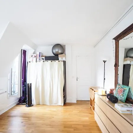 Appartamento Lovely And Bright Studio Close To The Quais